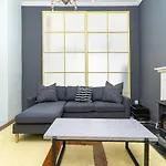 Funky Pet Friendly, 2-Bedroom Escape, Bo-Kaap