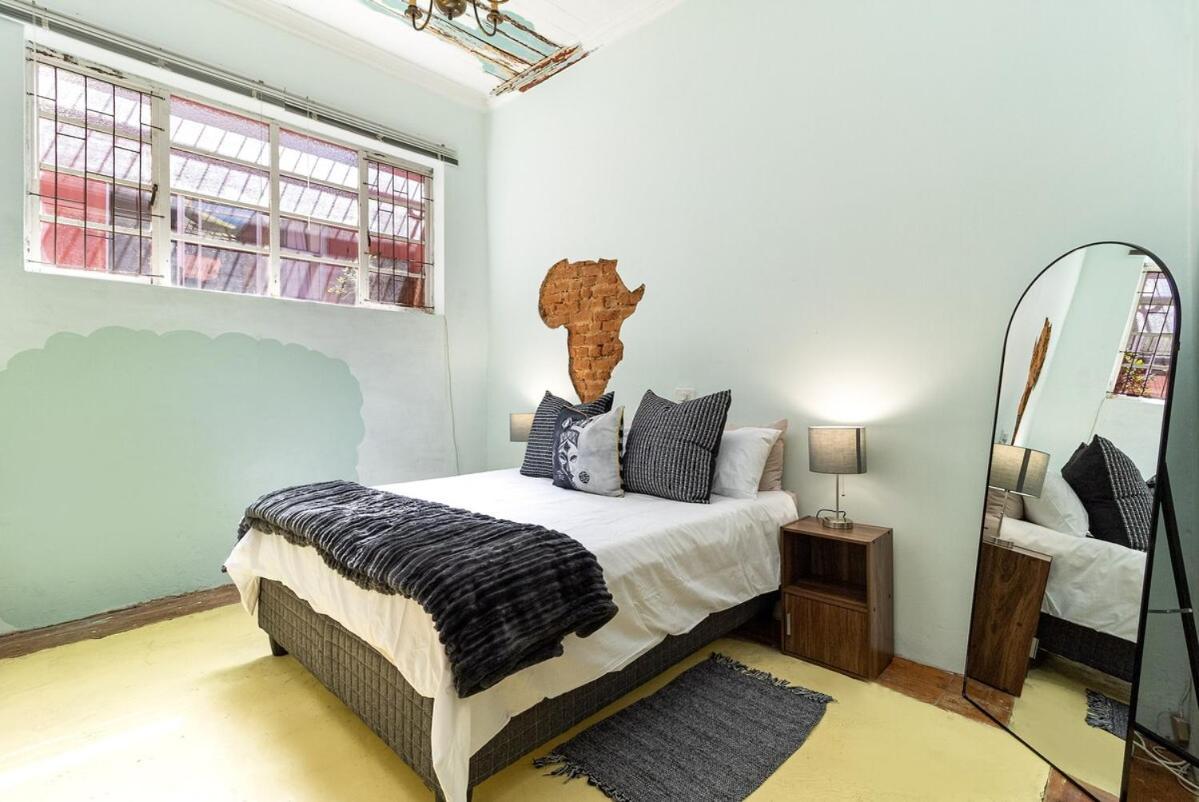 Holiday home Funky Pet Friendly, 2-bedroom Escape, Bo-kaap *