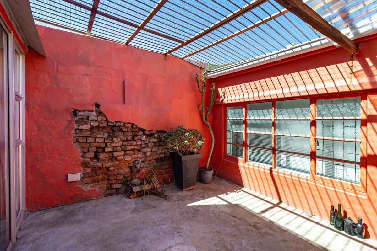 Holiday home Funky Pet Friendly, 2-bedroom Escape, Bo-kaap *